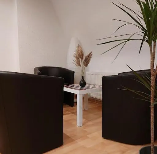 Rooftop Apartmens - Komfortable Neue Gemeinschaftsunterkunft Im Herzen Von - Raum 1 * 乌尔姆